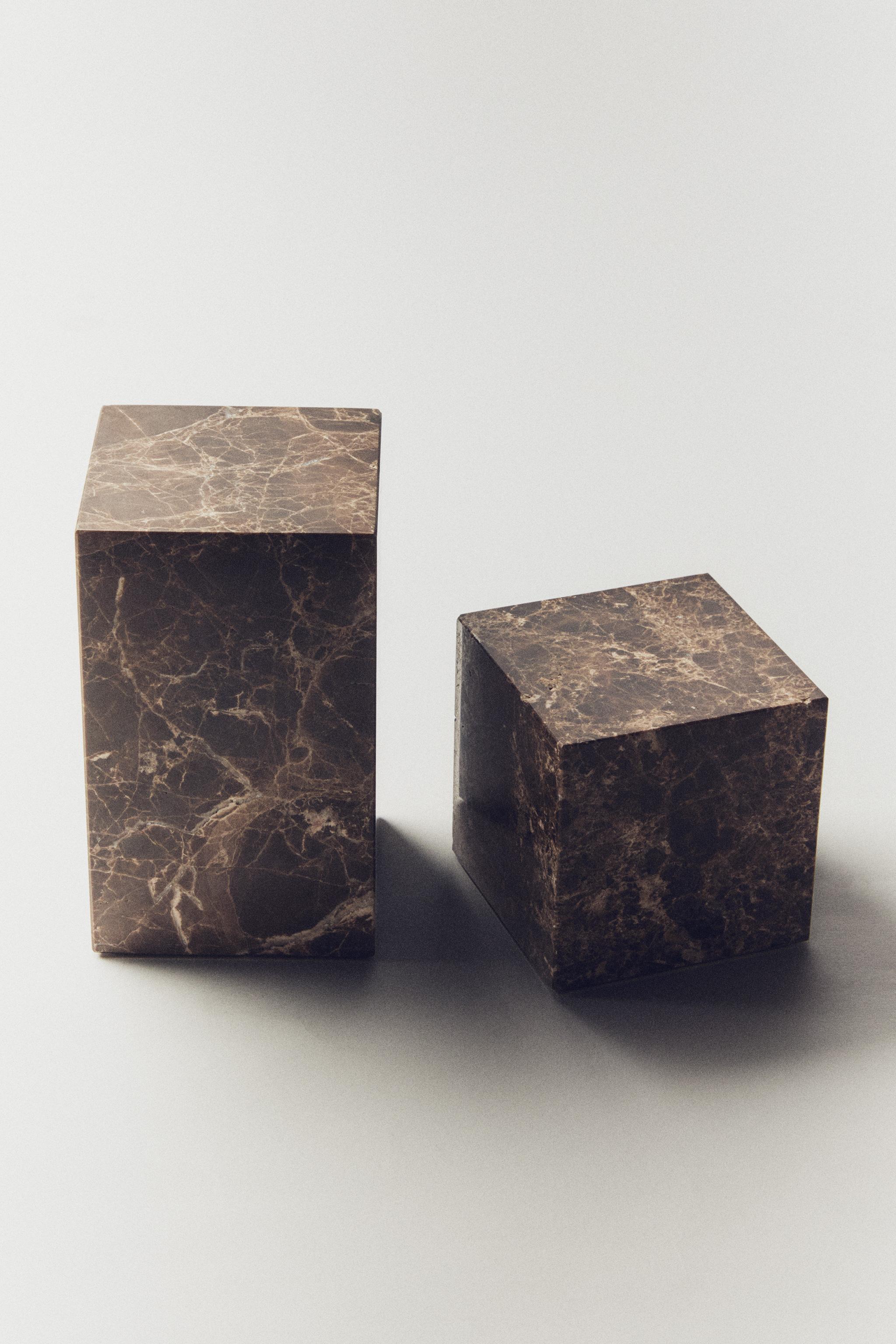 MARBLE BOOKEND